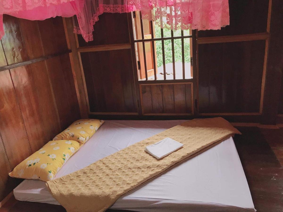 Hoang Quan Homestay Ba Be Exterior photo